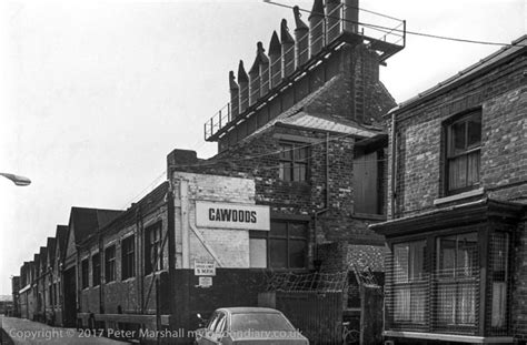 metal box dairycoates hull|A View of Hull .